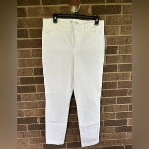 White Old Navy slacks